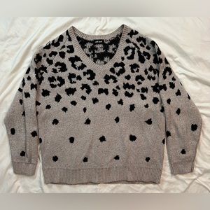 Wet Seal Gray/BlackV-neck Sweater